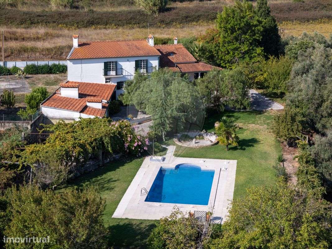 Moradia T6 para venda - Grande imagem: 1/46