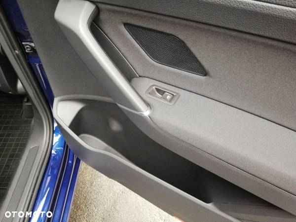 Volkswagen Touran 2.0 TDI SCR (BlueMotion Technology) DSG Comfortline - 26