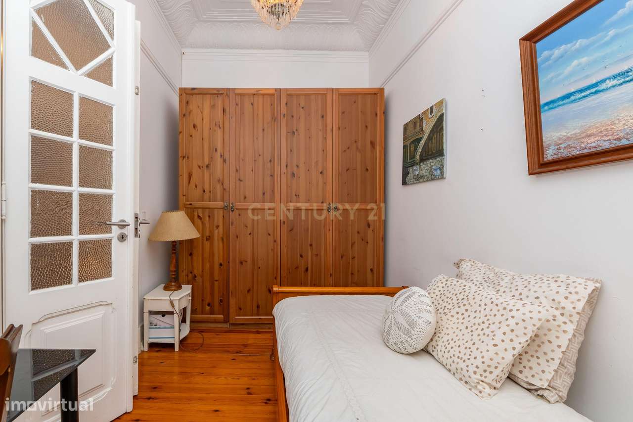 T3  (5 ass.) com terraço, elevador e arrecadação - Rua do Zaire-24