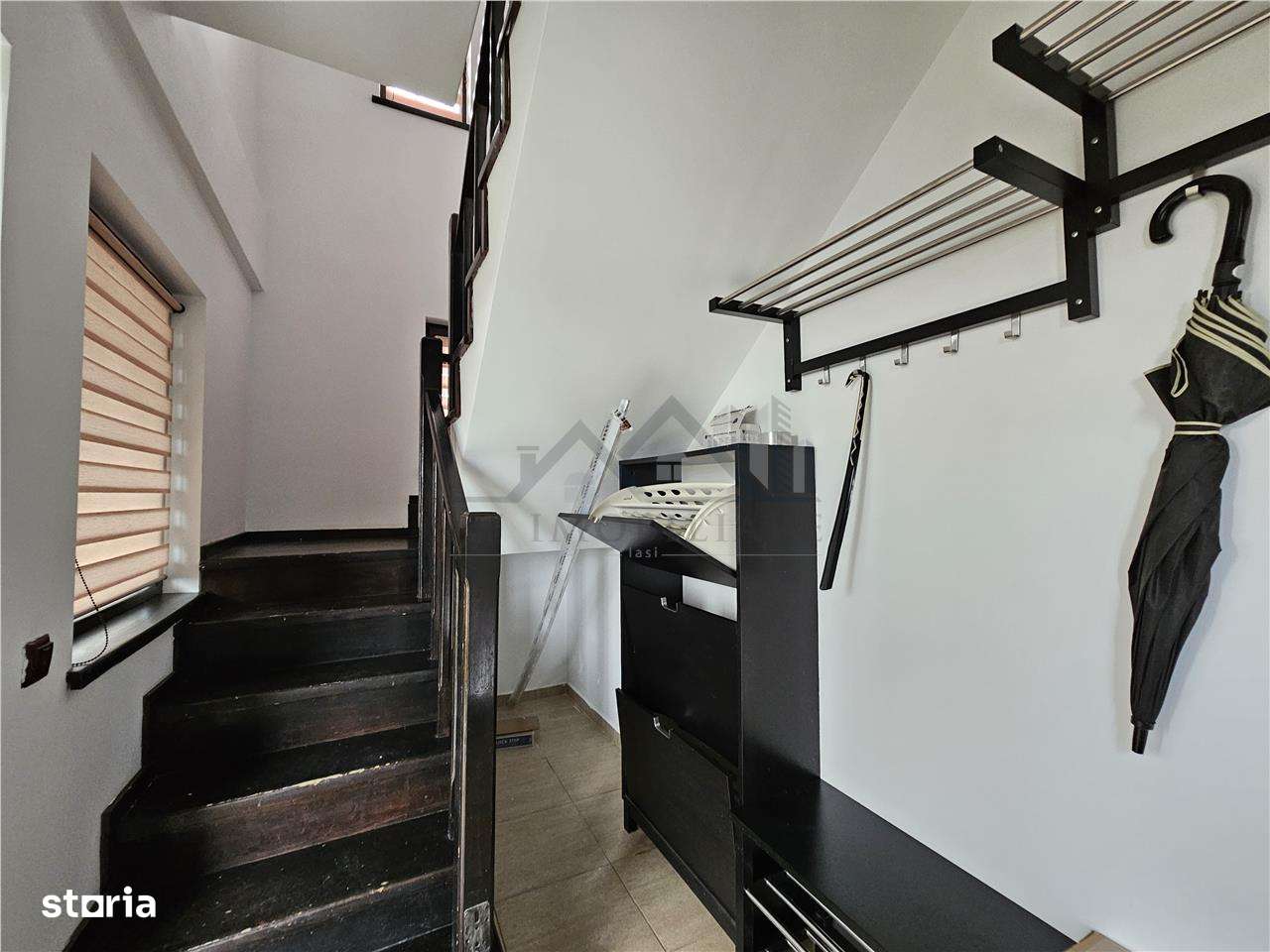 De vanzare vila duplex 3 camere 500mp teren in Rediu - Imagine principală: 5/20