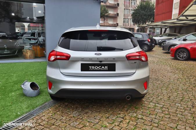 Ford Focus 1.0 EcoBoost MHEV Connected Design - 8