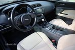 Jaguar XE 2.0 D Prestige - 14