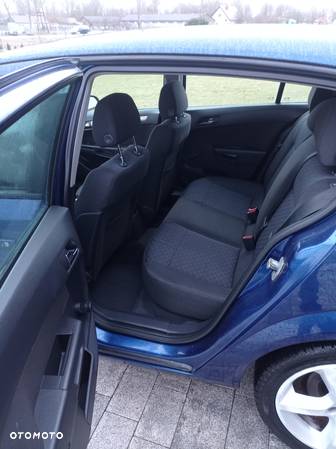 Opel Astra III 2.0 T Sport - 13