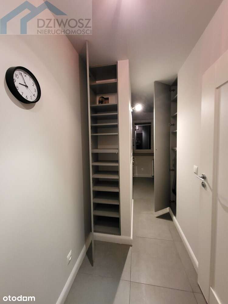 Kawalerka w super lokalizacji-10