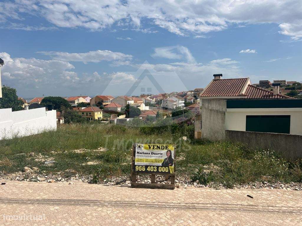 Terreno urbano com 277 m² e vista serra, Santa Iria de Azóia - Grande imagem: 4/5