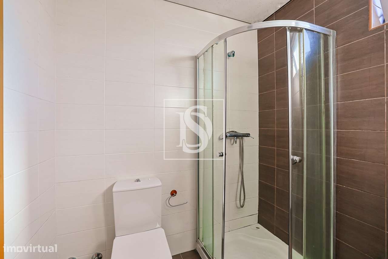 Apartamento T3 em Galegos (São Martinho)-20