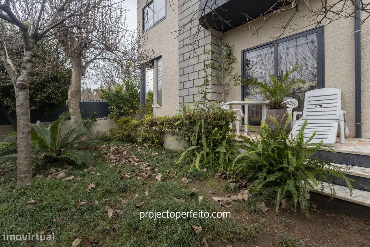 Moradia Isolada T4+1 Venda em Baguim do Monte (Rio Tinto),Gondomar - Grande imagem: 2/31