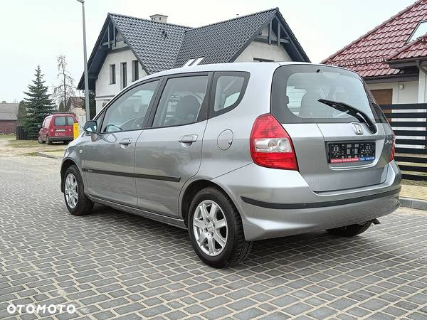 Honda Jazz 1.2 S-X Cool - 17