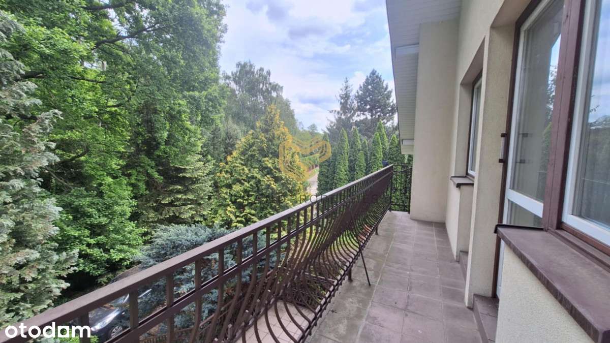 Cichy dom wśród zieleni, duży taras, dobry dojazd-4