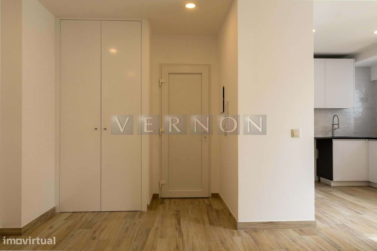 Apartamento T1 no R/Chão renovado no centro da cidade de Silves-12