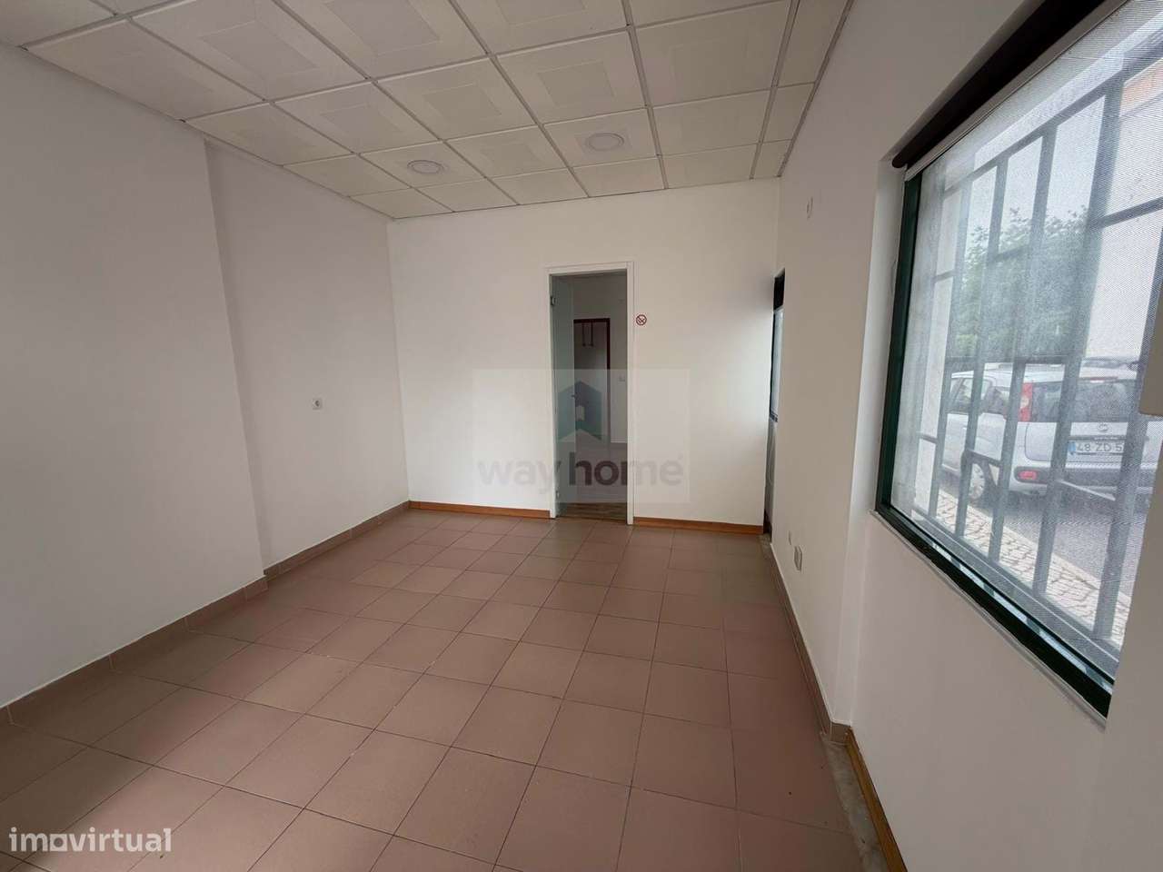 Espaço comercial | Venda | Outeiro de Polima | São Domingos de Rana-4