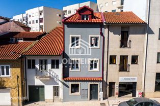 Apartamento T0 com varanda, em S. Vicente, Braga