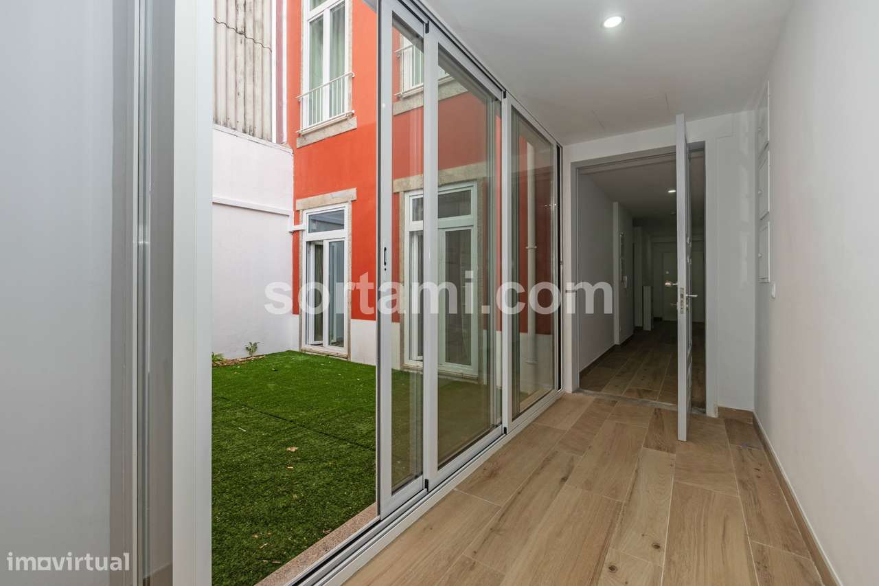 Apartamento T0+2 Venda em Cedofeita, Santo Ildefonso, Sé, Miragaia, Sã-25