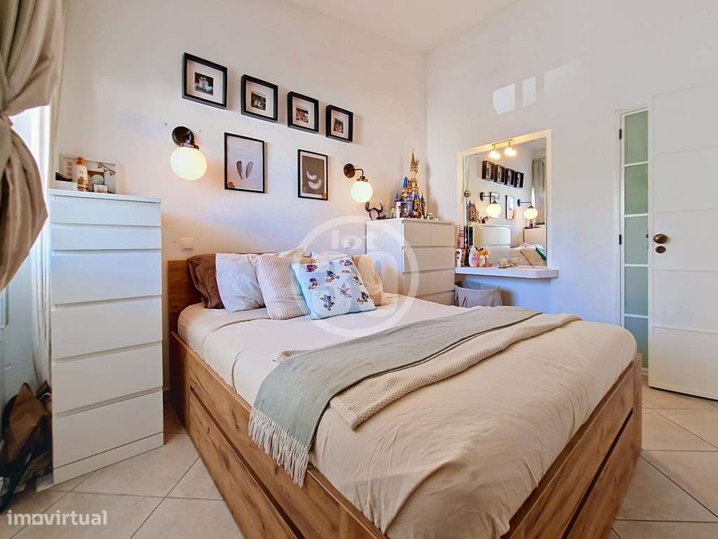 Apartamento duplex com 3 quartos, parqueamento privado e inserido n...-22