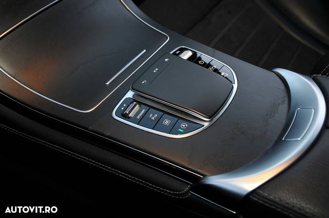 Mercedes-Benz GLC Coupe 300 d 4MATIC - 30