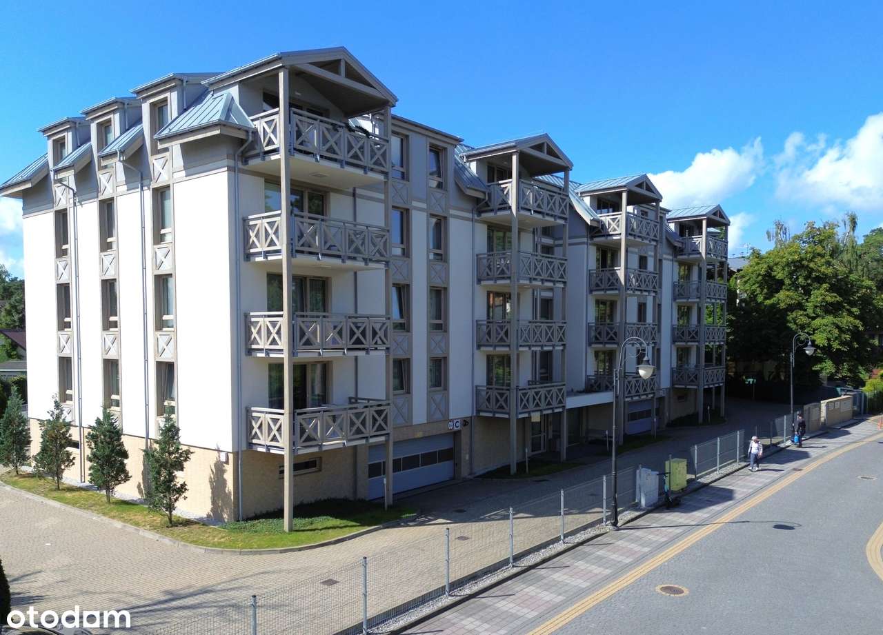 Apartament z tarasem i widokiem na jezioro Mielno-16