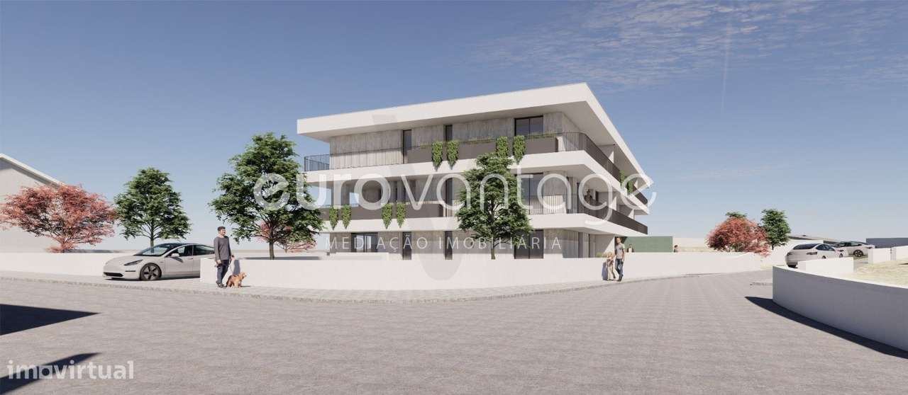 Terreno com Projeto de Arquitetura em Aprovação –  Leiria - Grande imagem: 3/13