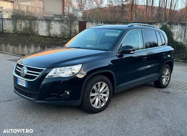 Volkswagen Tiguan 2.0 TDI 4Motion BMT Sport & Style - 2