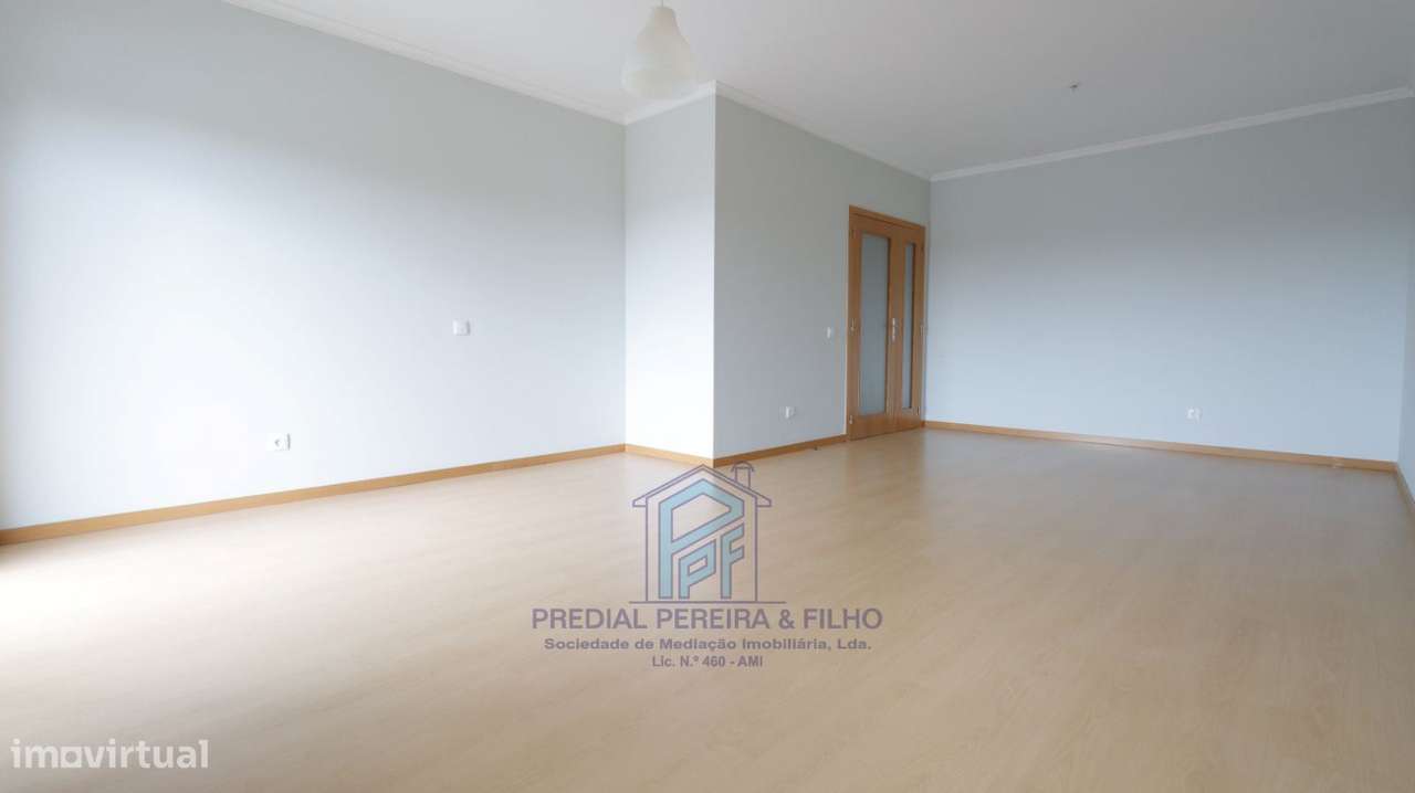 Apartamento T2  com Terraço - Baguim / Igreja-5