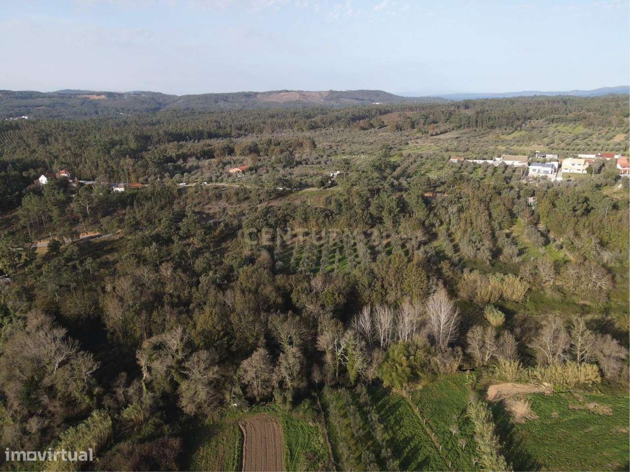 Terreno - Para construção - Grande imagem: 5/17