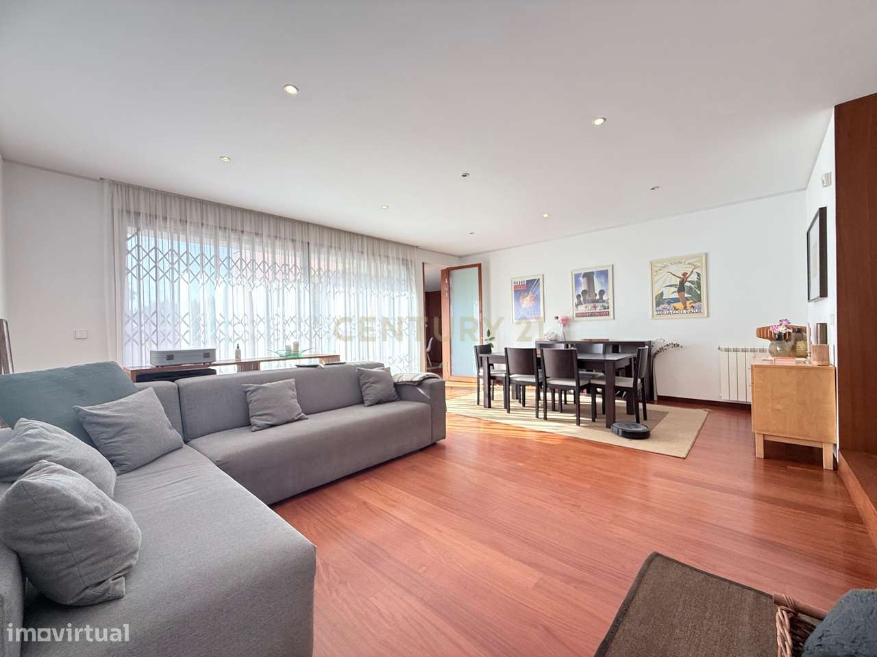 Moradia T3 com suite master, em condomínio de prestígio – Estrada Real-14