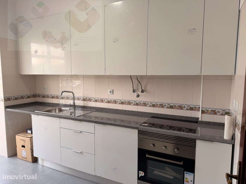 Ótimo T1 - Em fase de Remodelação total - Grande imagem: 5/30