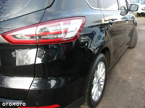 Ford S-Max - 20