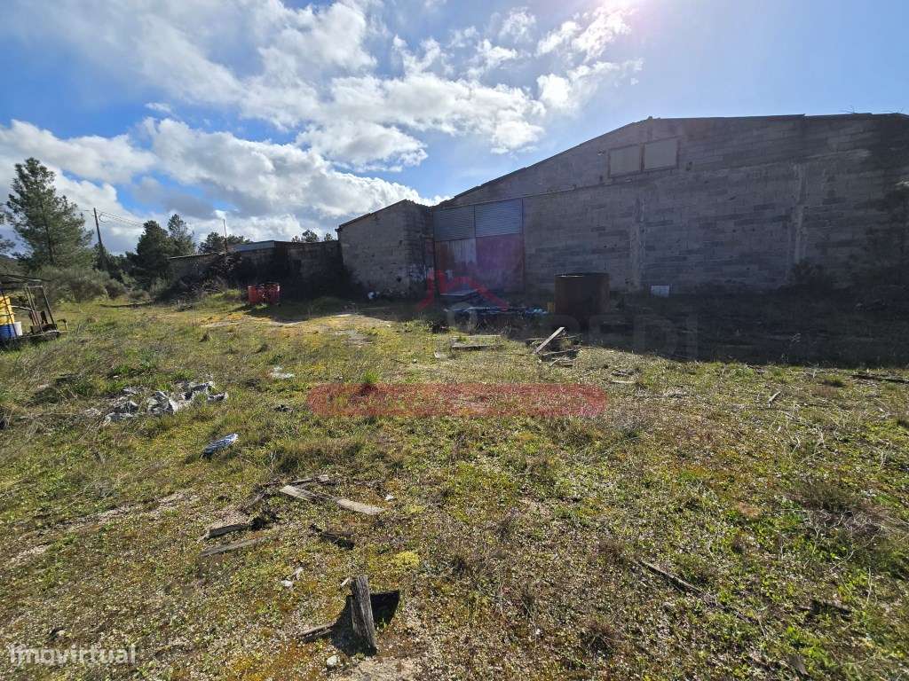 Armazém Industrial - Sernacelhe - Viseu-11