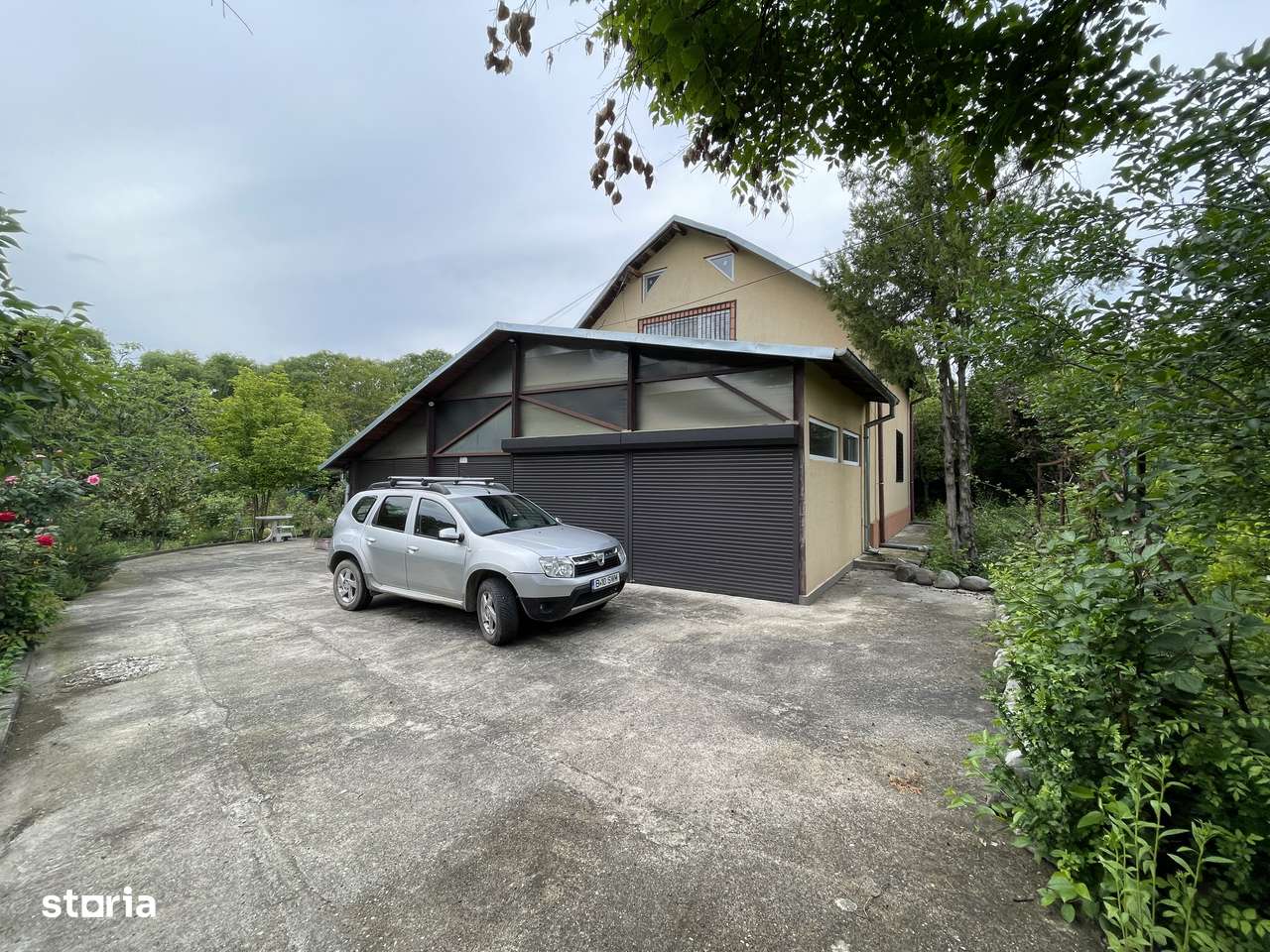 Vanzare Casa COMISION 0  Utilata/Mobilata zona Ghighiu - Imagine principală: 2/20