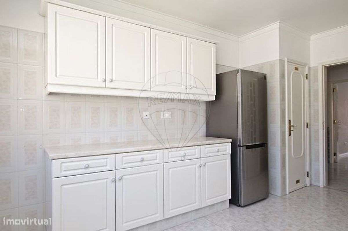 Apartamento T2 para arrendamento - Grande imagem: 4/15