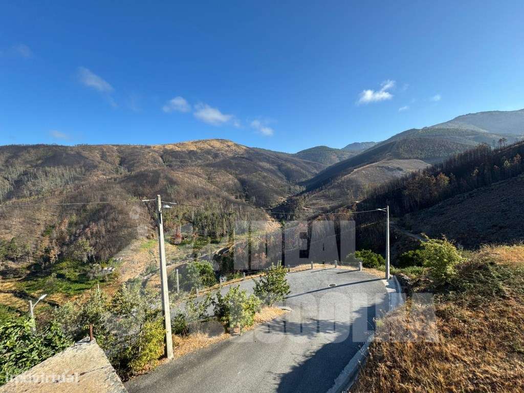 MORADIA A VENDA EM VILA NA SERRA DA ESTRELA-51