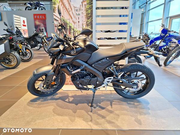 Yamaha MT - 8