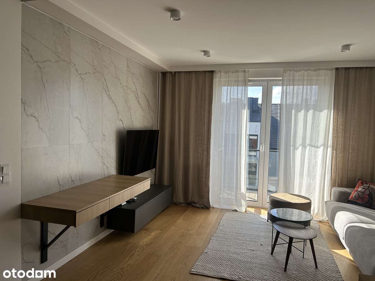 2 - pokojowe mieszkanie ze strychem + miejsce postojowe, Partynice - Pełny obrazek: 2/10