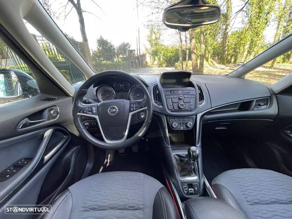 Opel Zafira 1.6 CDTi Cosmo - 28