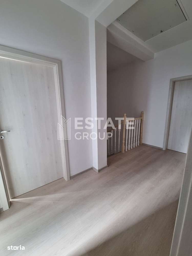 Casa tip triplex cu 4 camere in Dumbravita-9