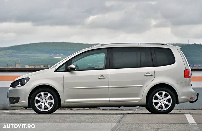 Volkswagen Touran 2.0 TDI BlueMotion Technology Highline - 10