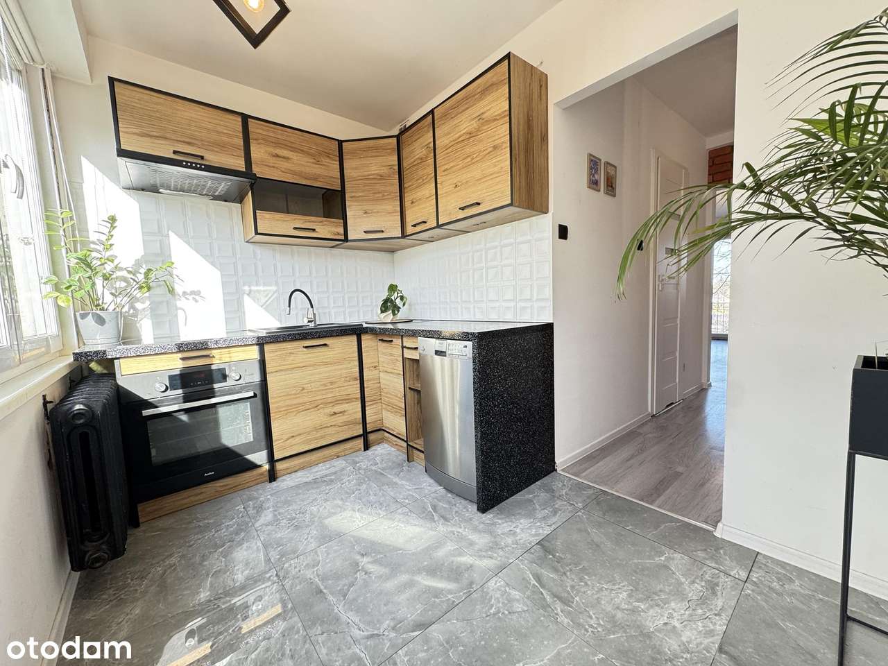 Bardzo dobry stan, gotowe do zamieszkania-6