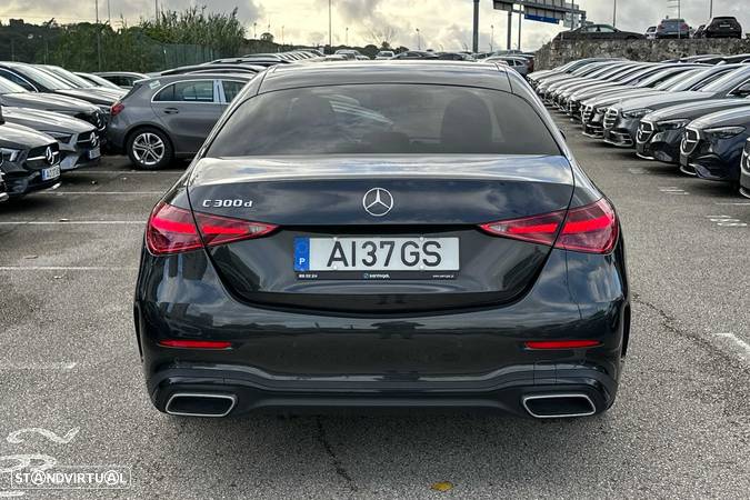 Mercedes-Benz C 300 d AMG Line - 4