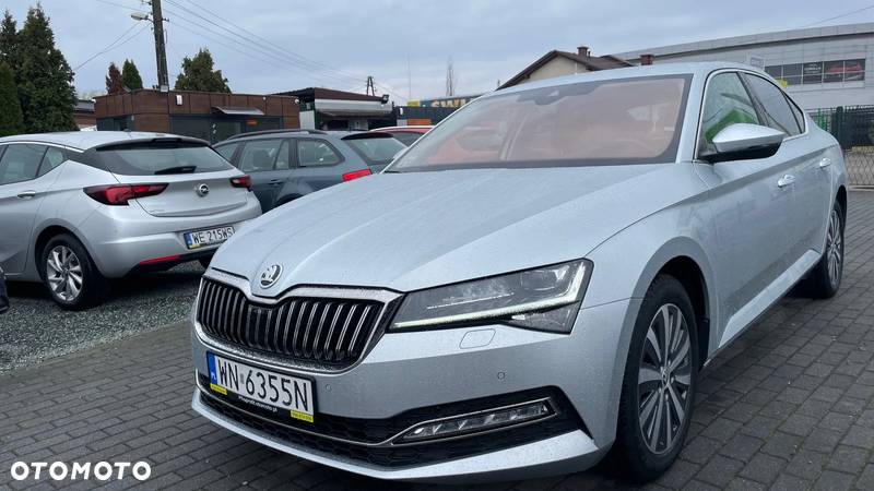 Skoda Superb 2.0 TDI SCR Style - 1