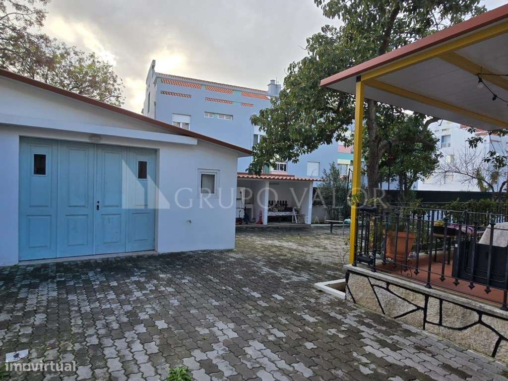 Moradia independente em Pilotos-Lazarim- Costa da Caparica-18