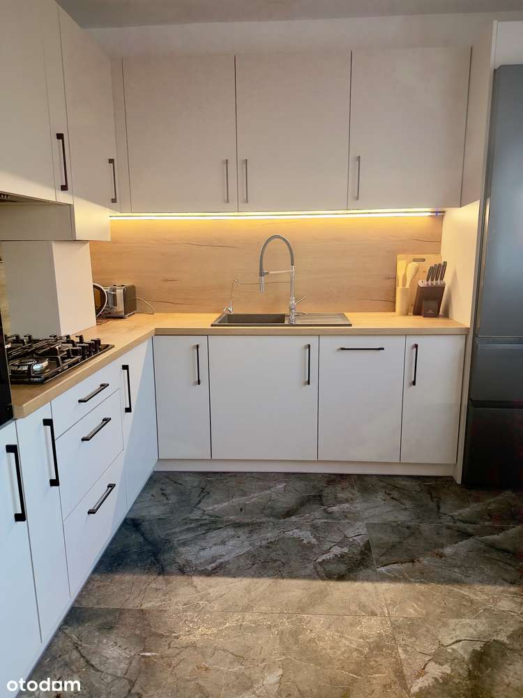 Przestronne Mieszkanie-Bezczynszowe- 2 Piętro- Garaż-14