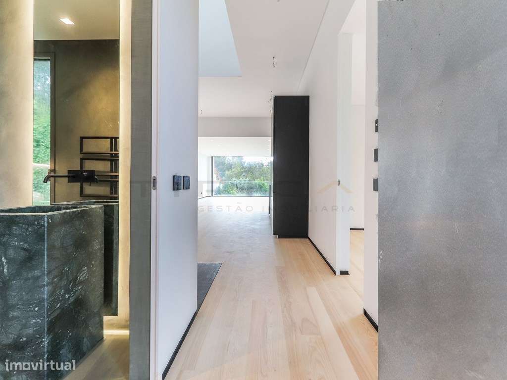 Moradia LUXO Condomínio Privado-19