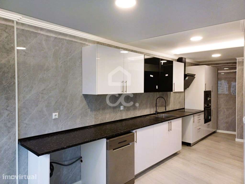 Apartamento T3 Remodelado com Vistas Panorâmicas - São Vicente, Braga-7