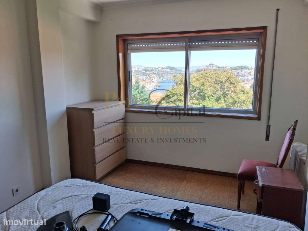 APARTAMENTO T3+1 COM FANTASTICA VISTA SOBRE O DOURO, UMA BOX (3 LUG...-18