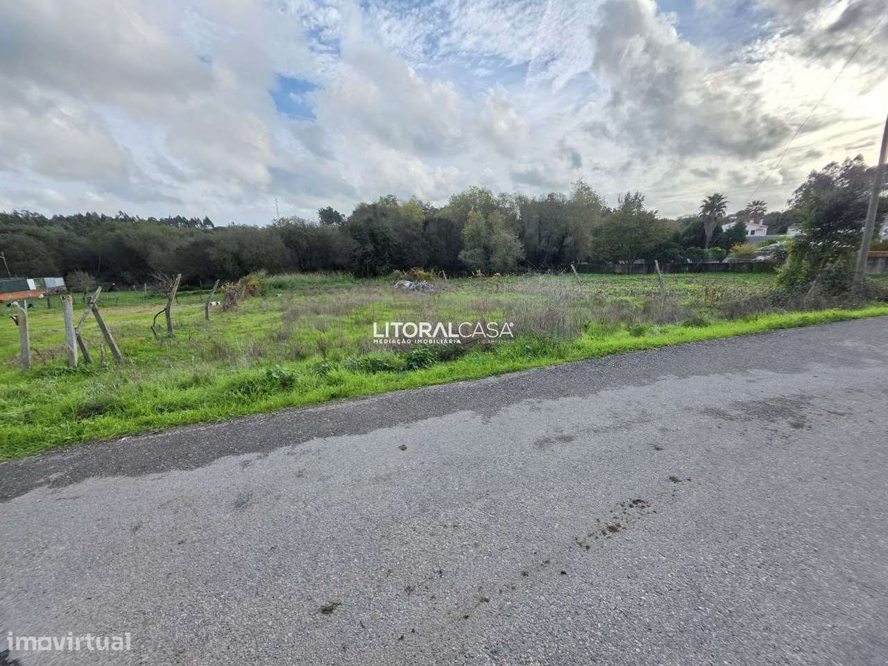 Terreno com 19 Metros de Frente - Grande imagem: 4/14