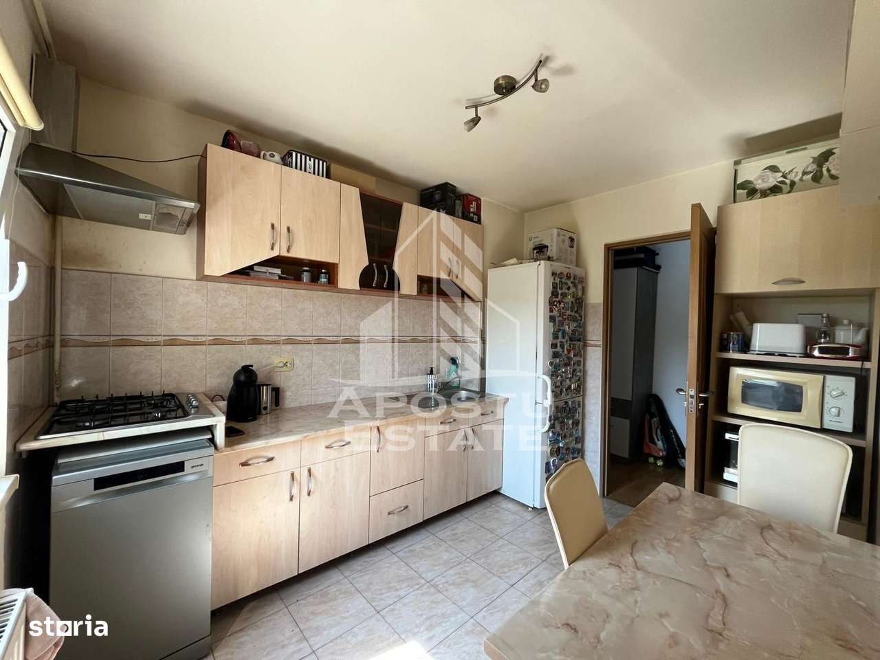 Apartament 3 camere, semidecomandat, etaj intermediar, zona Soarelui - Imagine principală: 4/12