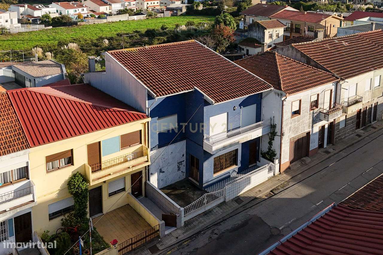 Moradia para recuperação em zona central de Rio Tinto-36