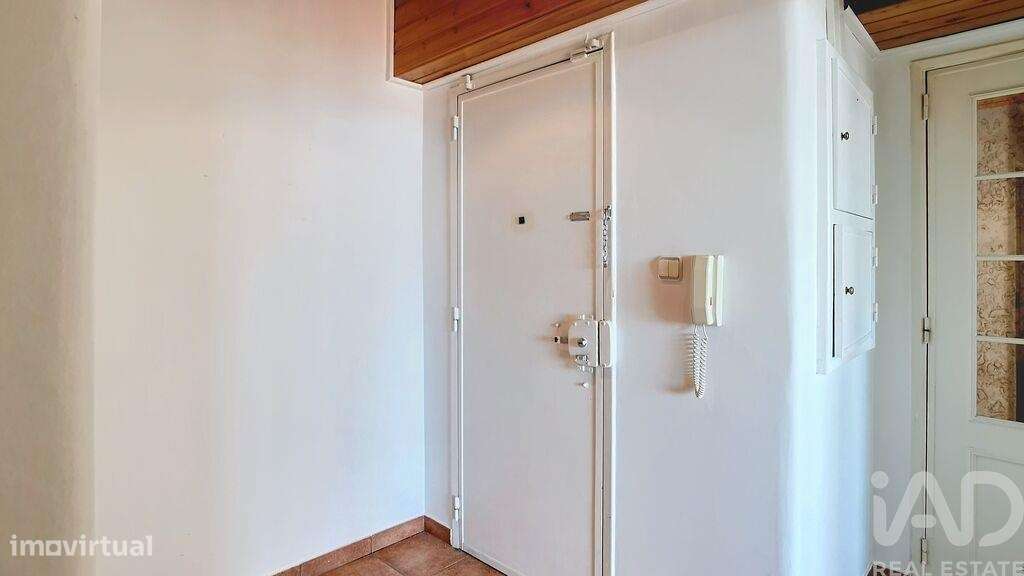 Apartamento T3 em Mina de Água de 87,00 m2 - Grande imagem: 4/25