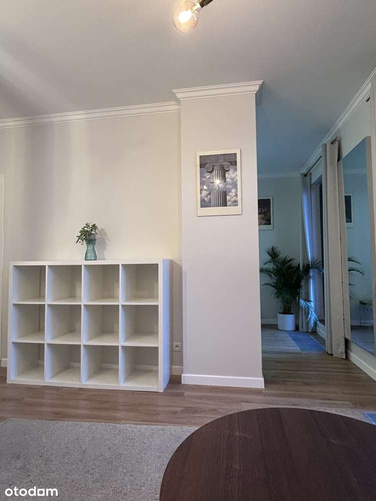 2 pokoje, top lokalizacja| Jasne, duży balkon, garderoba| Bezpośrednio - Pełny obrazek: 4/9