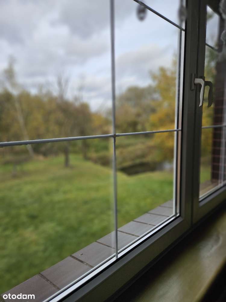 Dom z zabudowaniami gospodarczymi-6